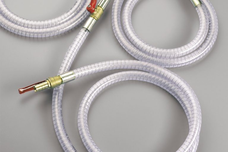 Aufgewickelte Schlauchleitungen in transparent products/material-combination/materials-handling/hose-assemblies/